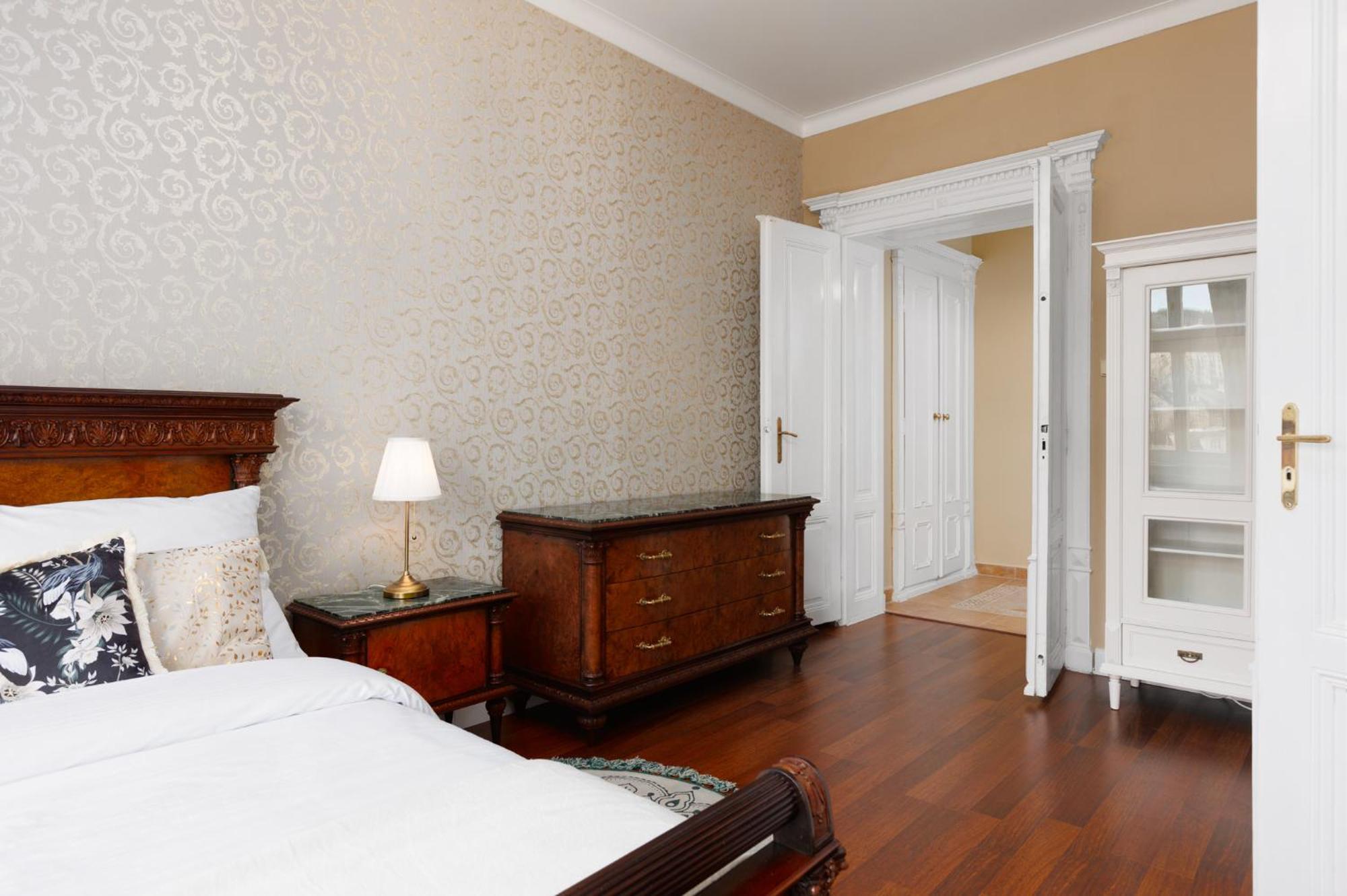 Ferienwohnung Rezidence Makart Karlsbad Exterior foto